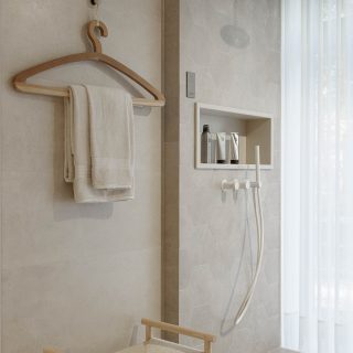 Showroom Lovetiles com arquitectura Spaceroom e fotografia de Ivo Tavares Studio