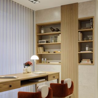 Showroom Lovetiles com arquitectura Spaceroom e fotografia de Ivo Tavares Studio